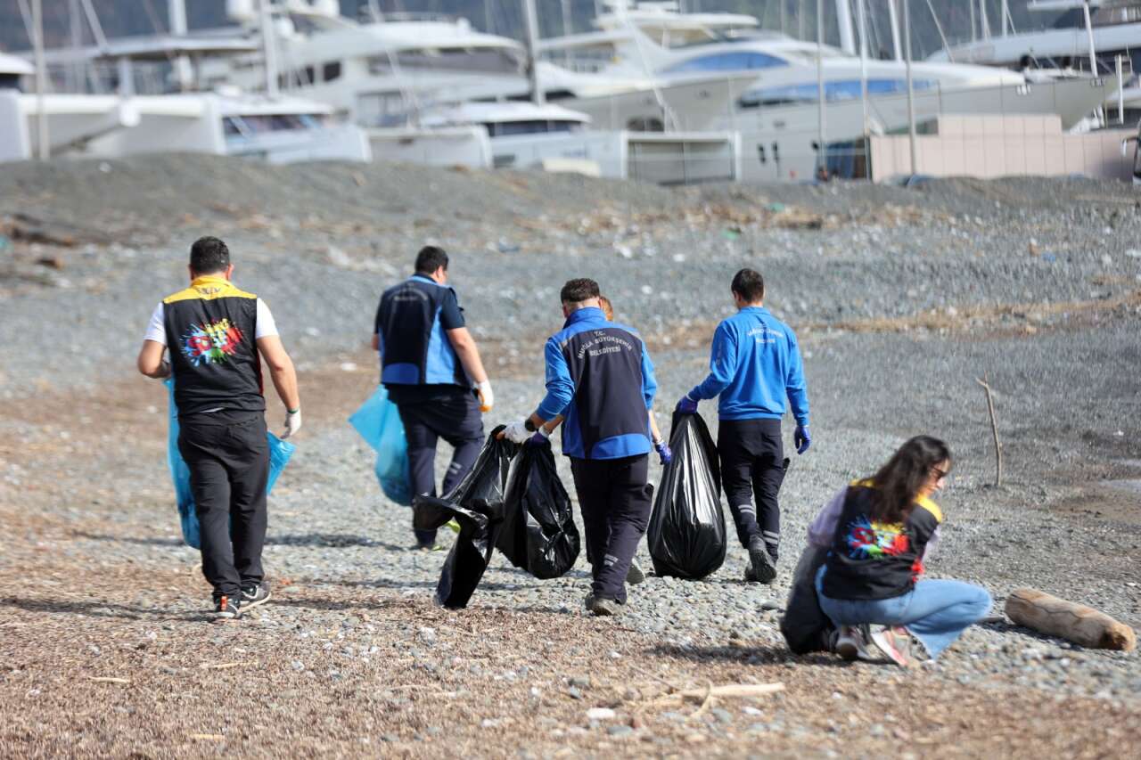 Muğla’da Gençler Kıyıya Sahip Çıktı: Yalancı Boğaz’da Anlamlı Buluşma 5